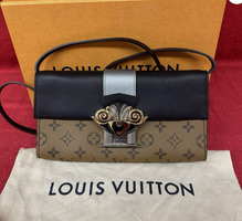 Louis Vuitton Monogram Reverse Canvas Column Pochette Bag